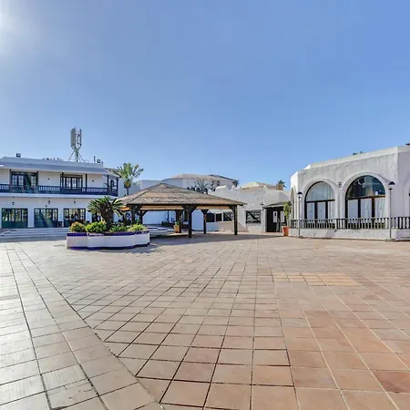 Oasis Del Paraiso Apartment Corralejo